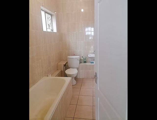 1 BEDROOM APARTMENT FOR SALE IN DURBAN CBD